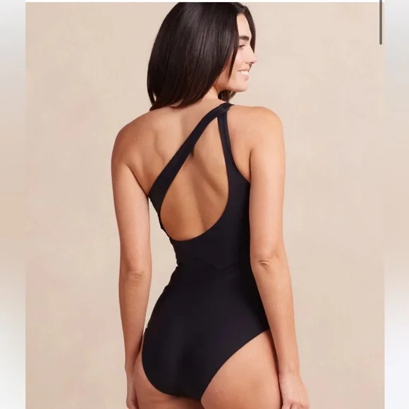 Summersalt Sidestroke in Sea Urchin - Picture 5 of 8